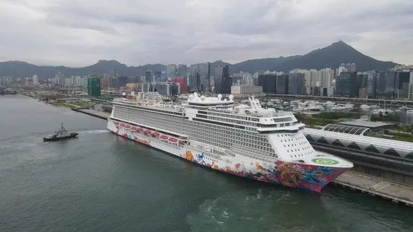 新疆被游客擠爆！旅游行業如何做好暑假公關傳播？