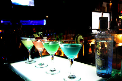 以“豐谷特曲十年“作為基酒調(diào)出的多款雞尾酒